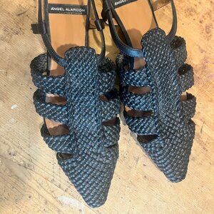 ANTHROPOLOGIE black fish pointy flats shoes angel alacron 8 RTL $138 EUC leather
